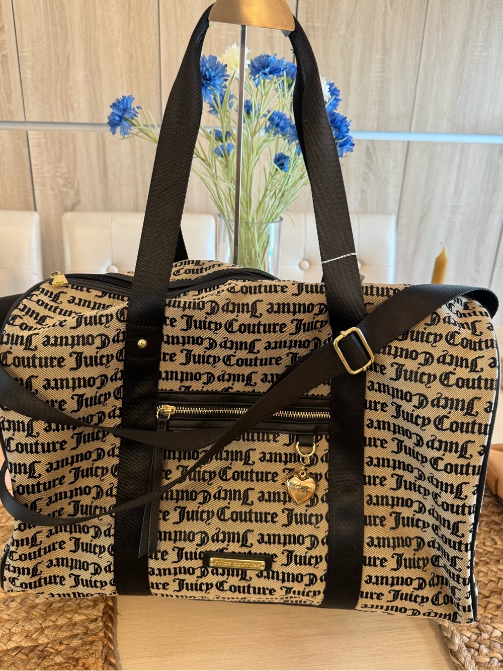 Authentic JUICY COUTURE school travel duffle weekender tote bag Retail $118 NWOT